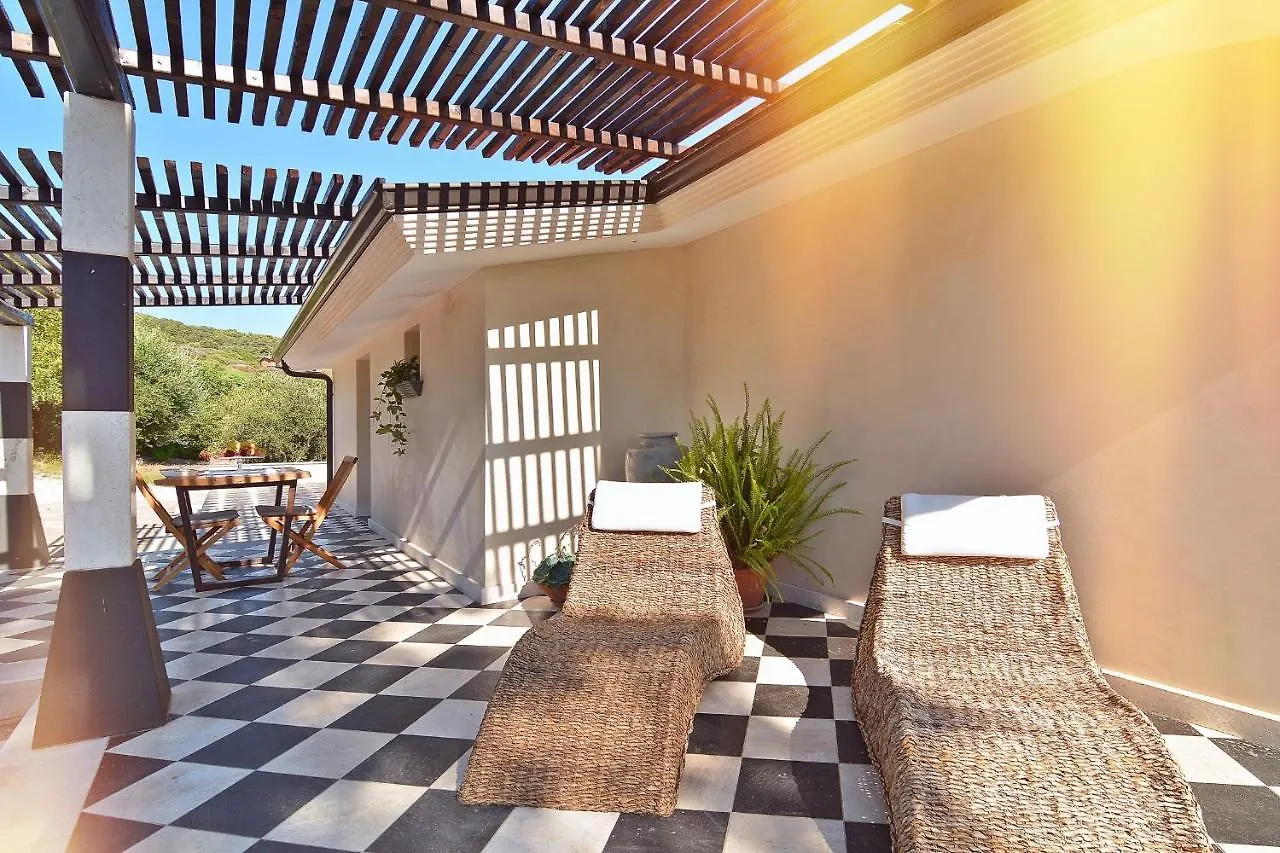 Villa Turquoise Magomadas إيطاليا